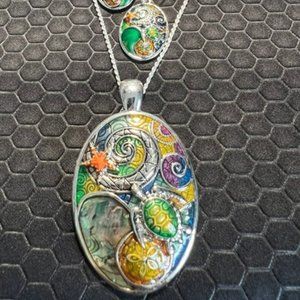 Turtle Necklace and Earring Set Oval with Star Fish and Sand Dollar Multicolored